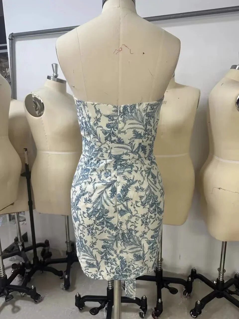 Print Floral Short Homecoming Dress Strapless Party Dress (ZD11768)