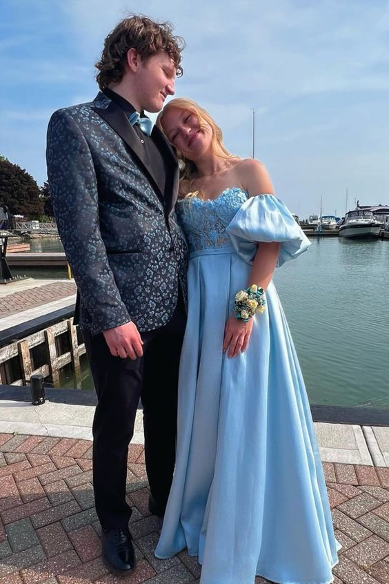 Light Blue Sweetheart Long Prom Dress with Detachable Sleeves - VelvetHem