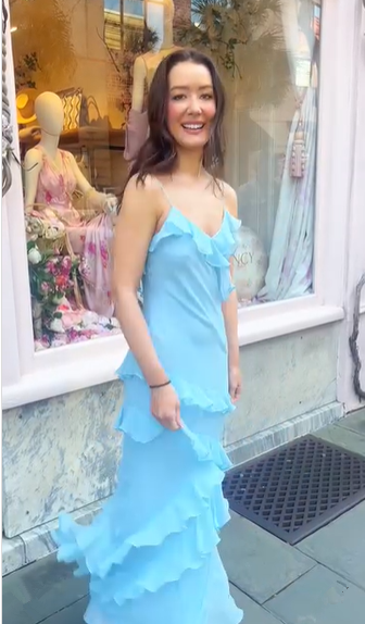 Elegant Spaghetti Straps Blue Ruffle Chiffon Prom Dress Backless Evening Dress Y8267 - VelvetHem