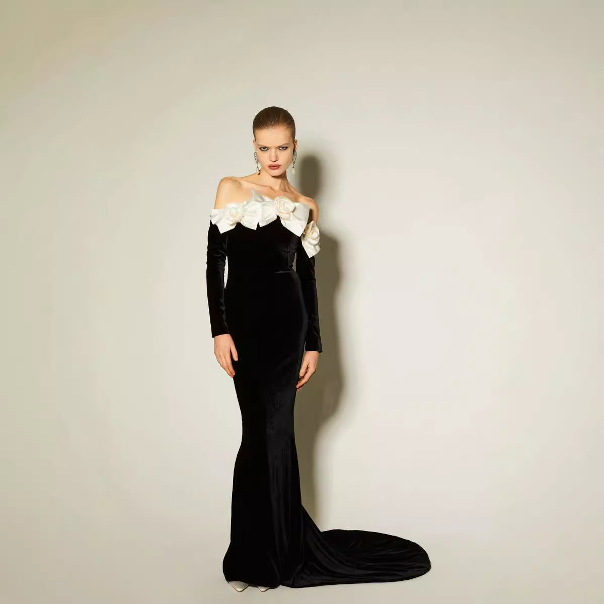 Velvet Bow Strapless Floor-Length Prom Dress - VelvetHem