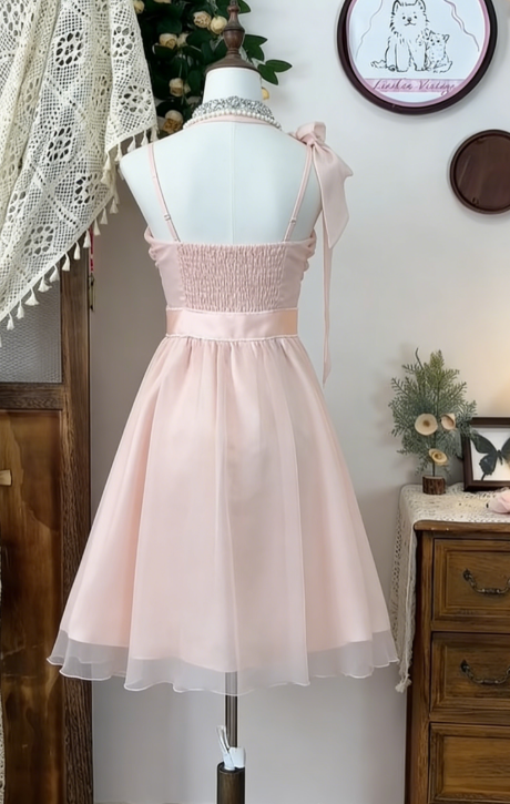 Pretty A Line Halter Satin Chiffon Short Homecoming Dress 16th Birthday Outfits - View 3 | VelvetHem