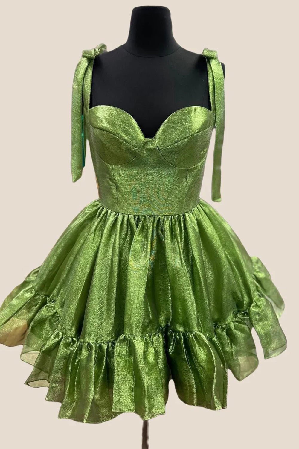 A-Line Kelly Green Homecoming Dresses Short Cocktail Dresses with Bow