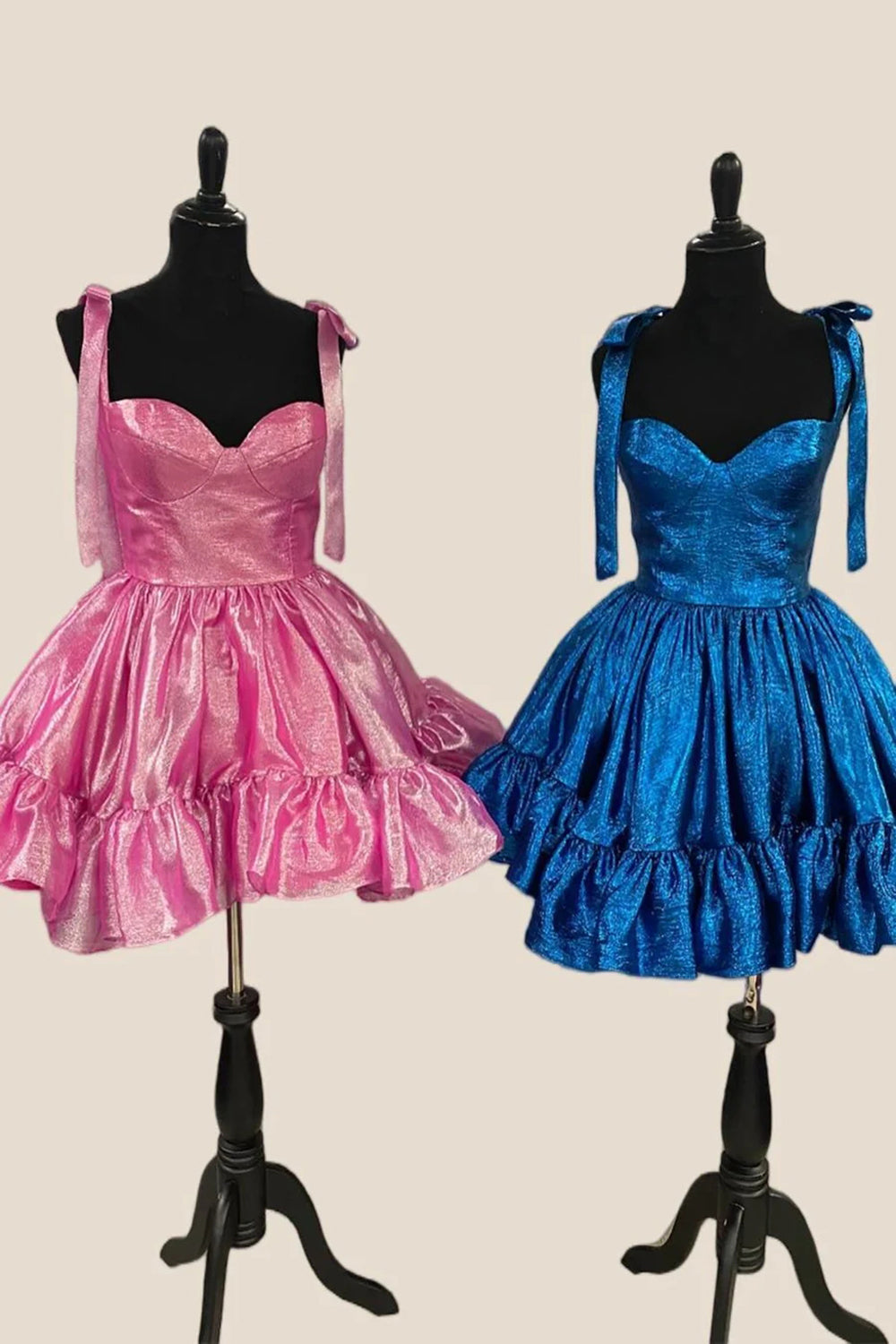 A-Line Kelly Green Homecoming Dresses Short Cocktail Dresses with Bow