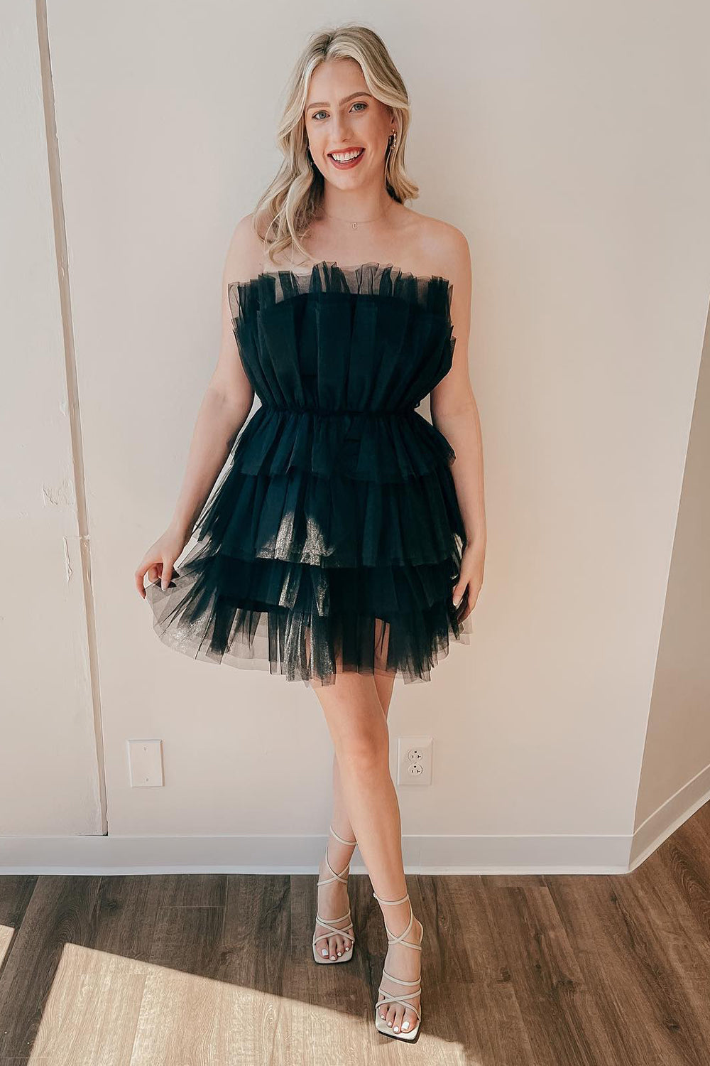 A-Line Light Blue Homecoming Dresses Strapless Tiered Tulle Short Cocktail Dresses