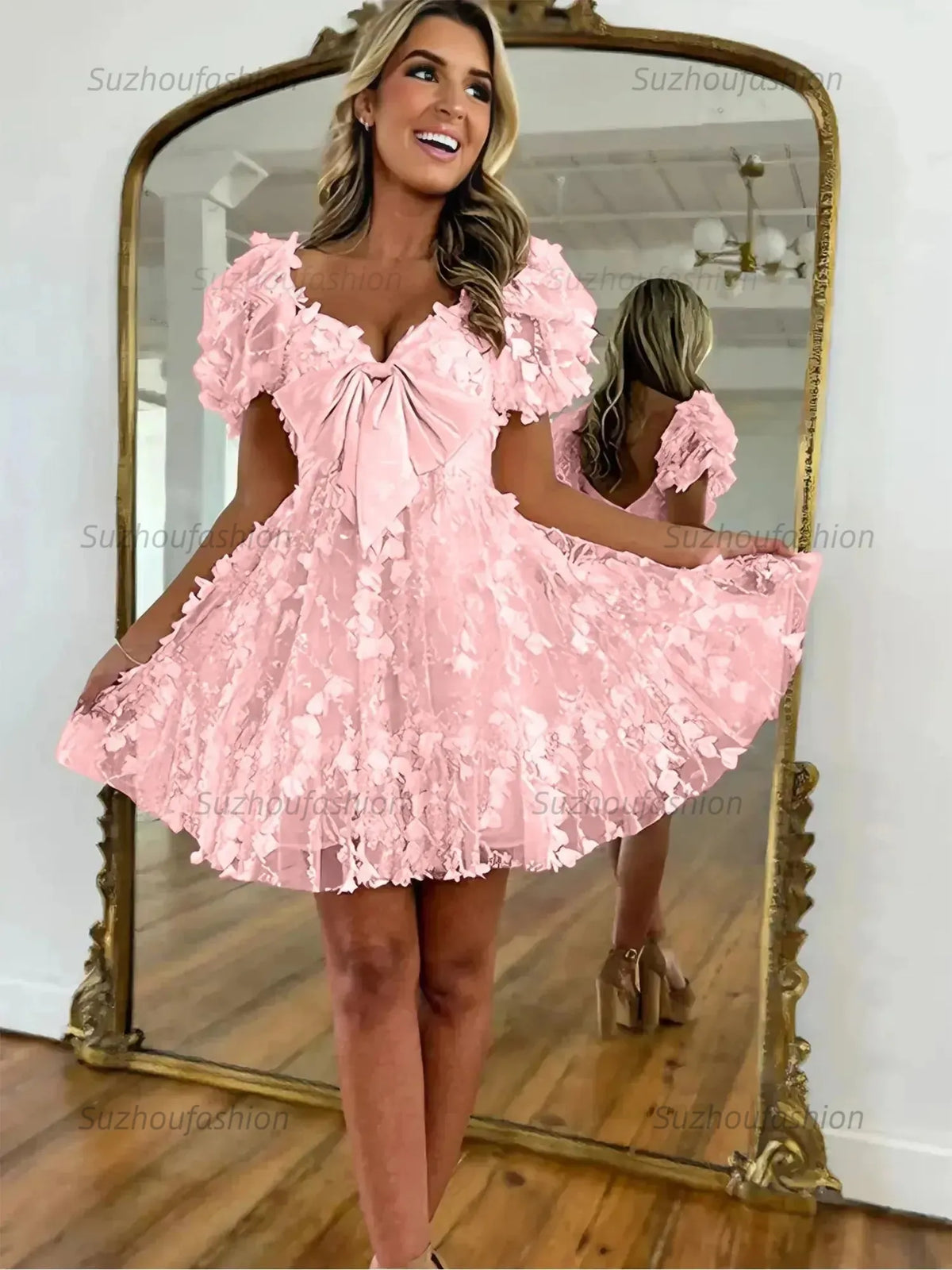 Suzhoufashion A-Line Puff Sleeves Short Tulle Homecoming Dress With Bowknot