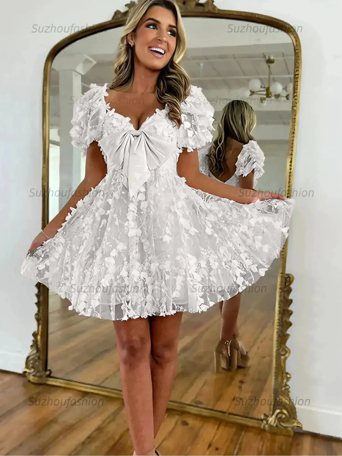 Suzhoufashion A-Line Puff Sleeves Short Tulle Homecoming Dress With Bowknot