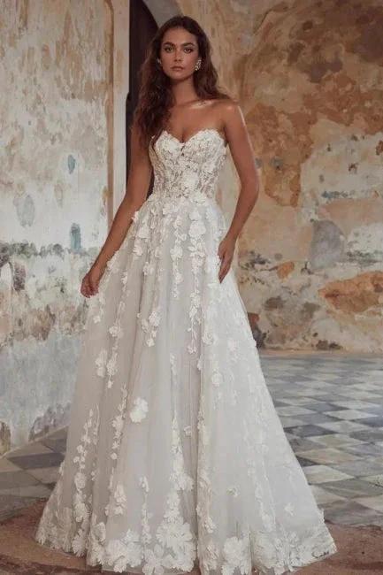 A-Line Sweetheart Floor-Length Strapless Tulle Wedding Dresses with Appliques (ZD15729) - VelvetHem
