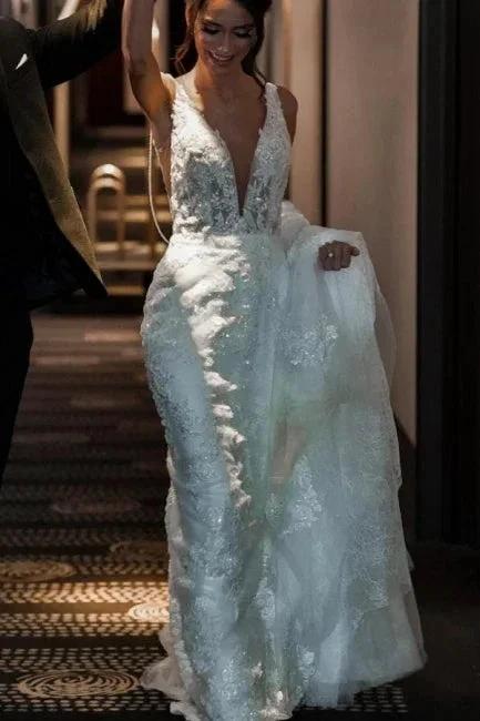 A-Line Tulle V-Neck Straps Floor-Length Stain Sleeveless Wedding Dresses with Appliques (ZD15733) - VelvetHem