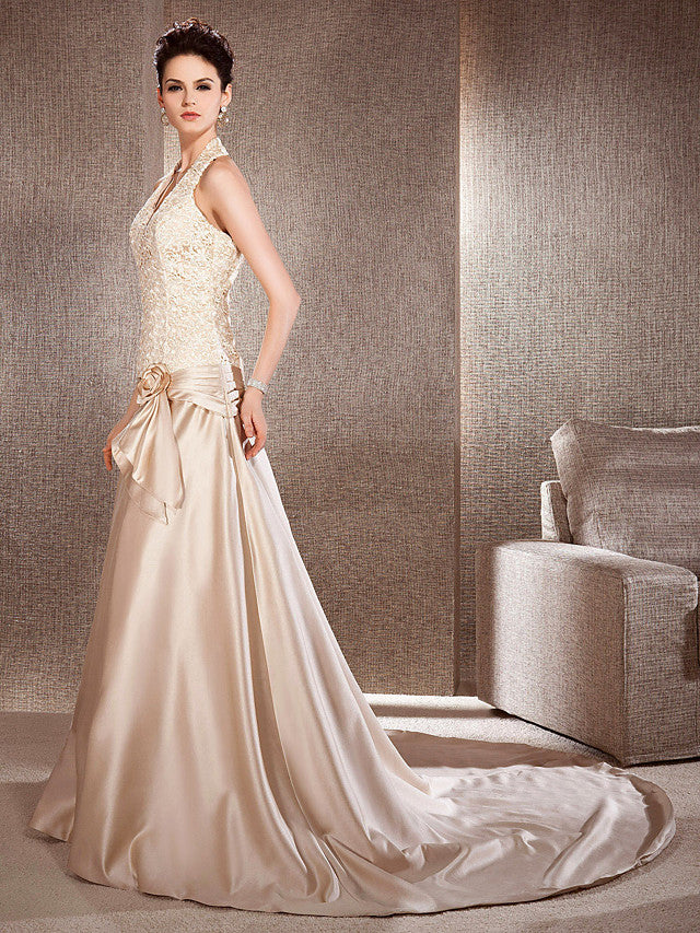 A Line Wedding Dress V Neck Lace Satin Sleeveless Bridal Gowns with Chapel Train