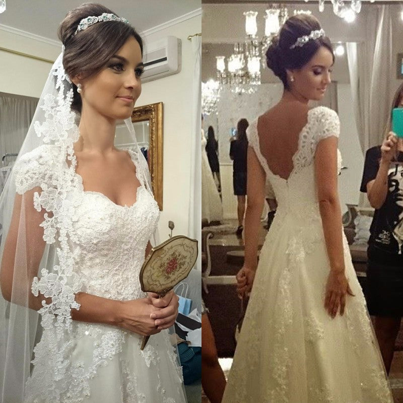 A-Line White Lace Long Beach Wedding Dress with Beadings Elegant Applique Short Sleeve Zipper Bridal Gown