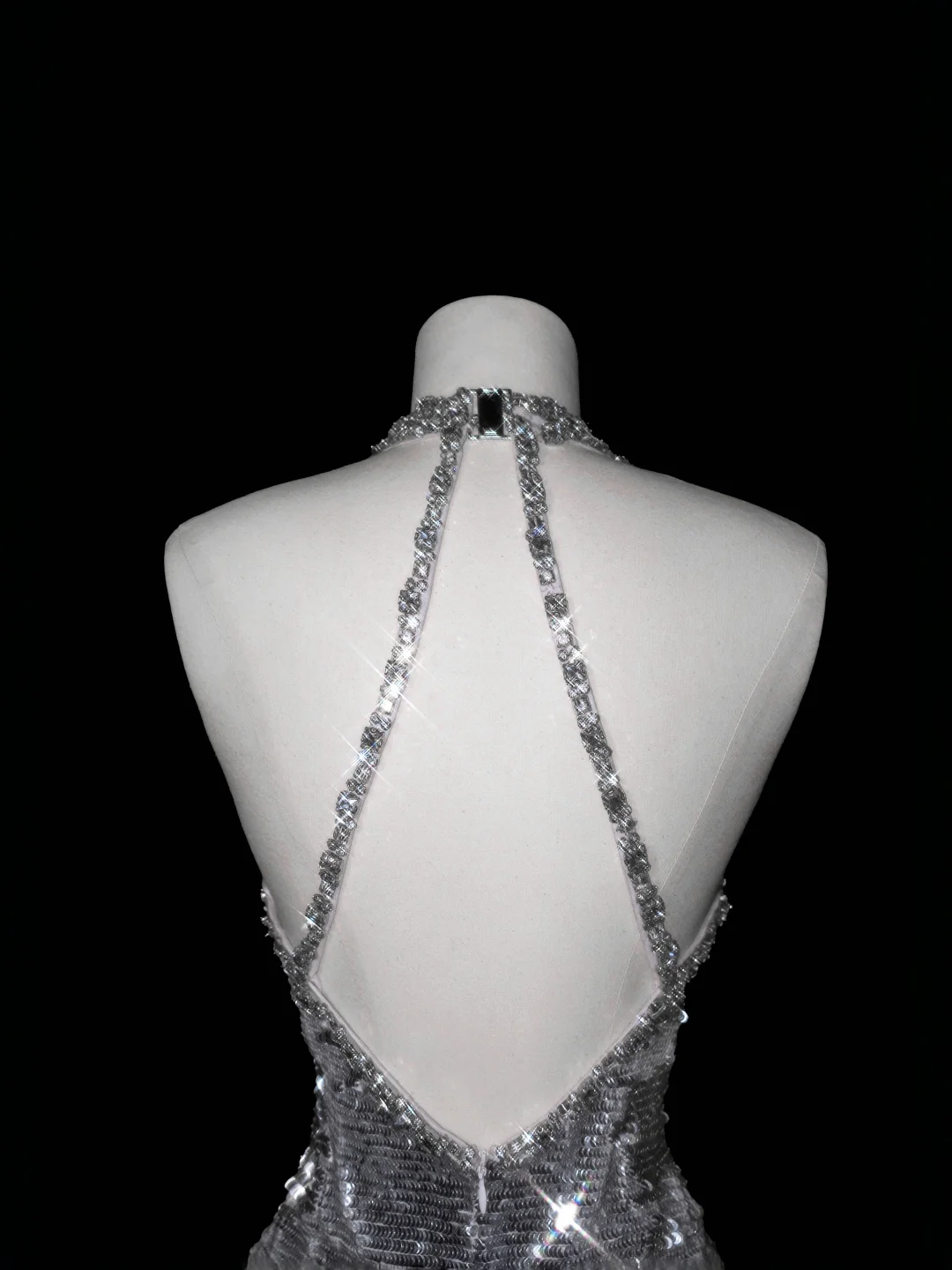 Sparkly Silver Deep V Halter Sequins Beaded Backless Evening Dress Mermaid Prom Dress Y8687