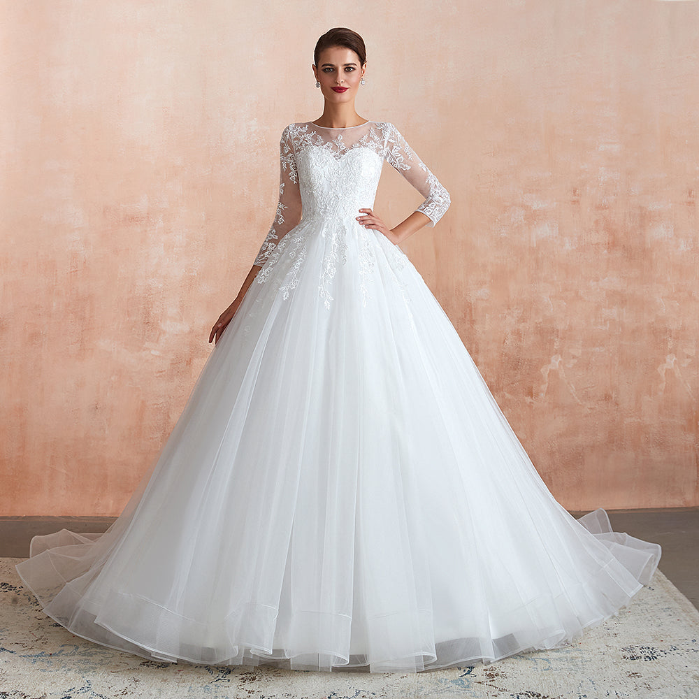 Affordable Lace Jewel White Tulle Wedding Dress with 3/4 Sleeves