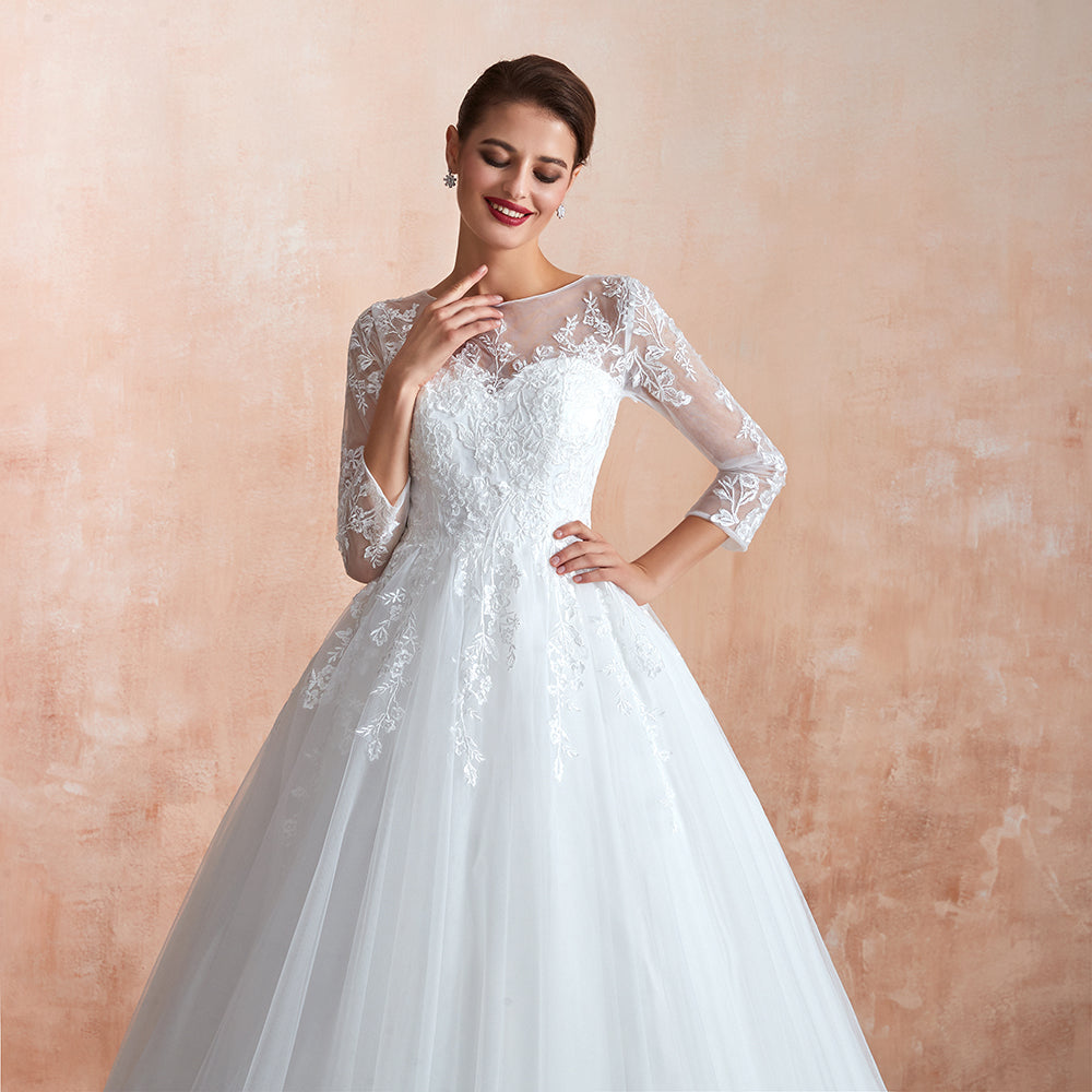 Affordable Lace Jewel White Tulle Wedding Dress with 3/4 Sleeves