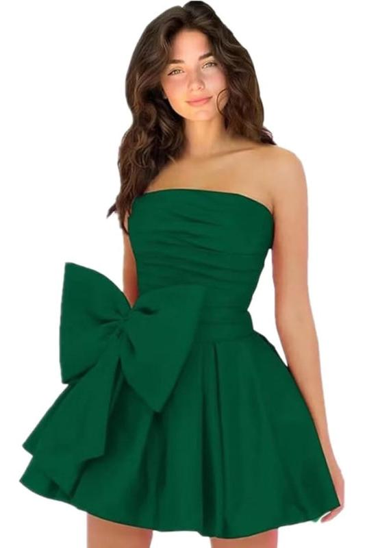 Amazing Sleeveless Pleats Short Homecoming Dresses with Bow