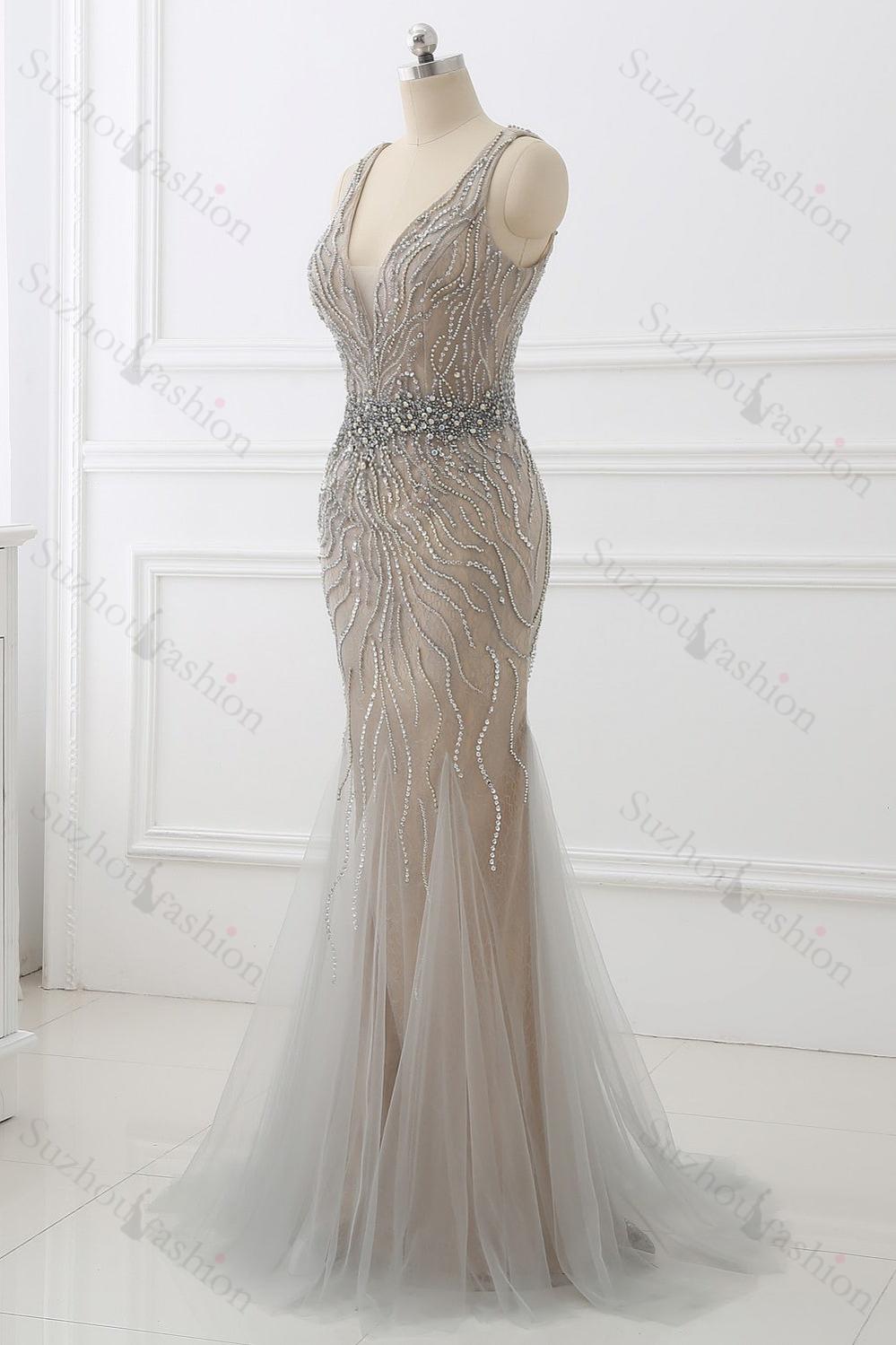 Amazing Tulle Sleeveless V Neck Evening Formal Dress Mermaid With Beading