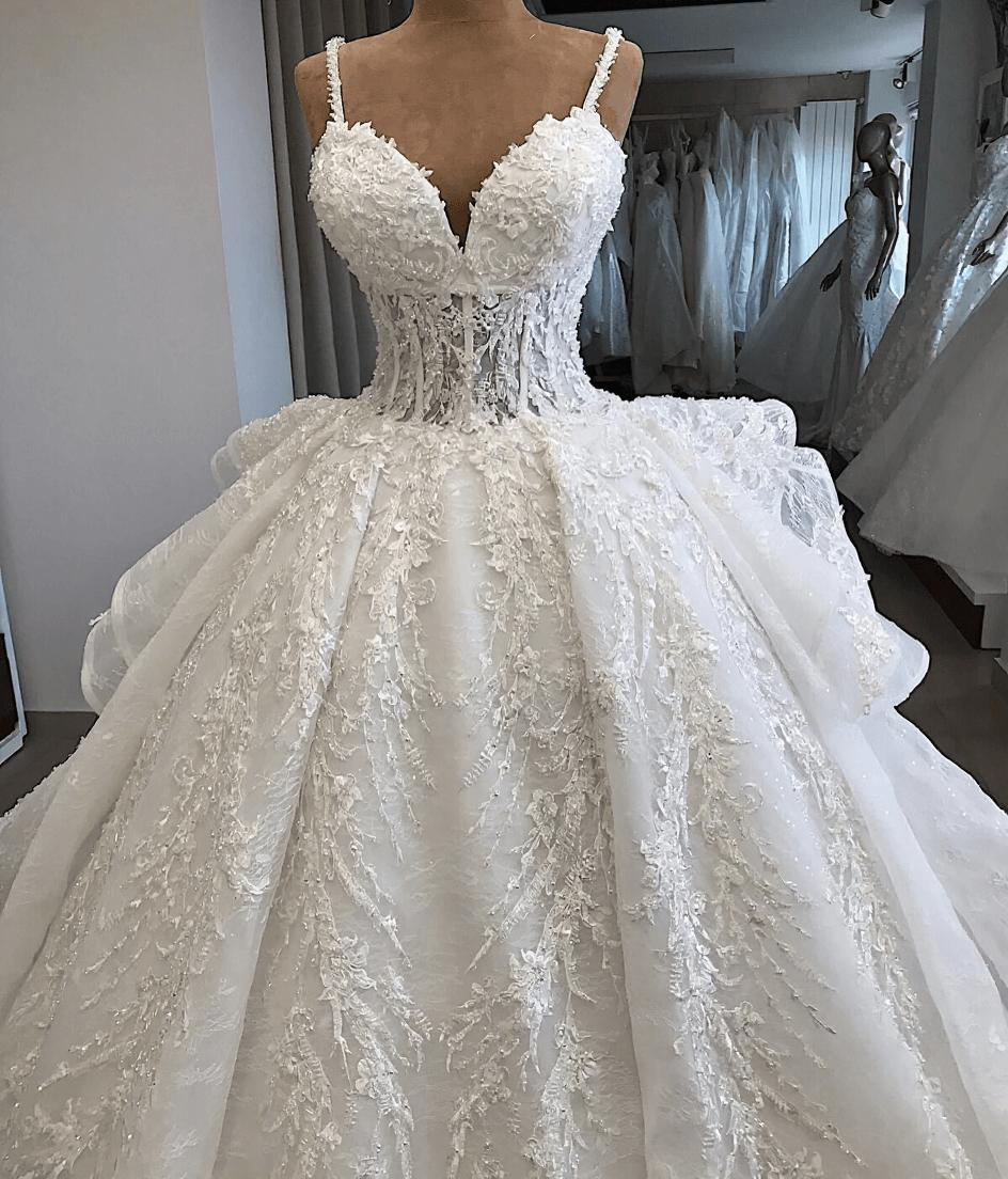 Appliques Attractive Sleeveless Sweetheart Spaghetti-Straps Wedding Dresses