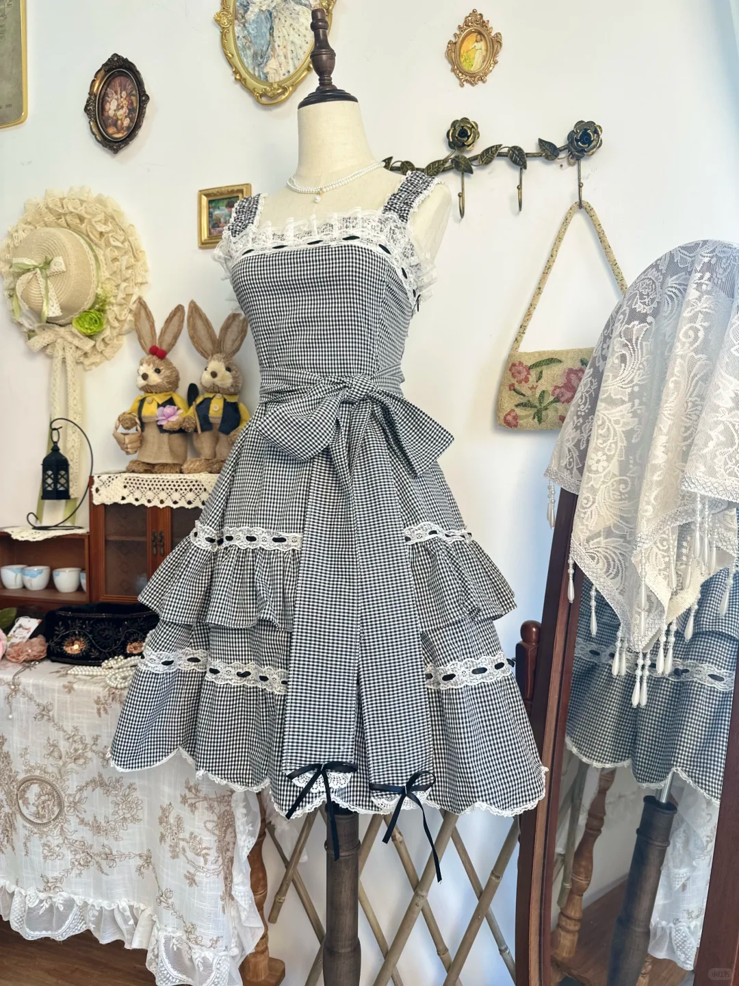 Cute Gray Lace Satin A Line Short Prom Dress Formal Homecoming Dress - View 2 | VelvetHem