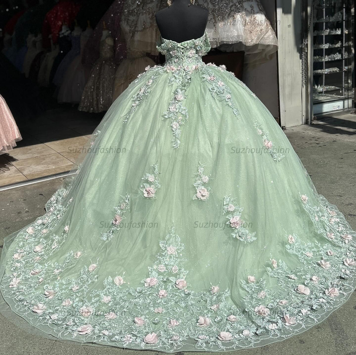 Ball Gown Off Shoulder Sleeveless 3D Flower Appliques Pleated Mint Green Tulle Quinceanera Dress Birthday Party Dress