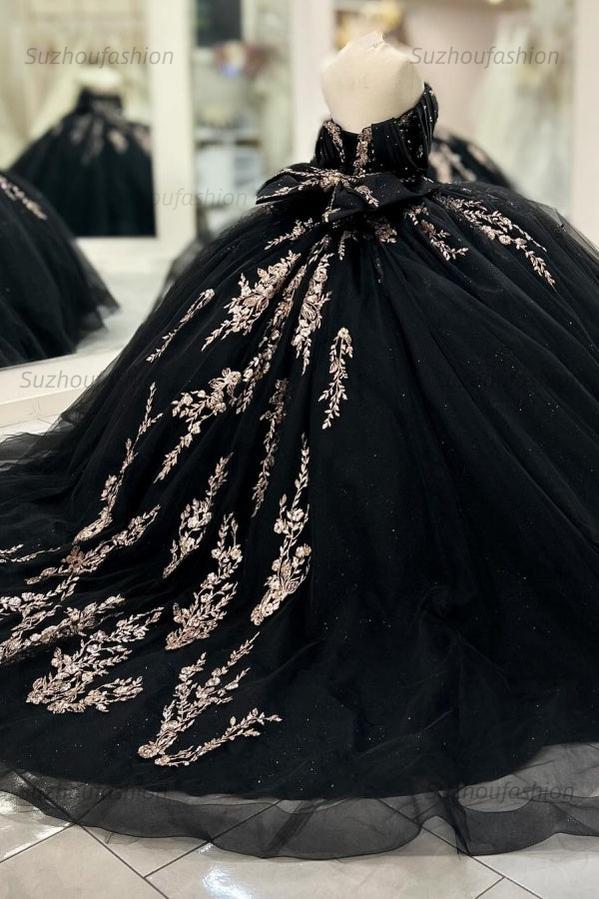 Ball Gown Off Shoulder Sleeveless Pleated Beaded Gold Appliques Bow Knot Lace Up Balck Tulle Quinceanera Dress Birthday Party Dress For Sweet 16