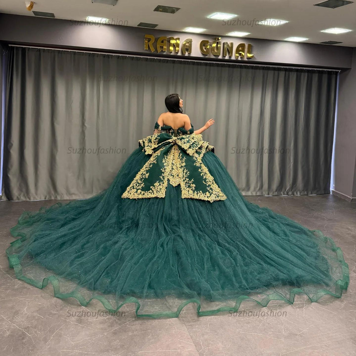 Ball Gown Off Shoulder Sleeveless Pleated Gold Sequins Beaded Crystal Glitter Dark Green Tulle Quinceanera Dress Closet Big Bow Knot Birthday Party Dress For Sweet 16