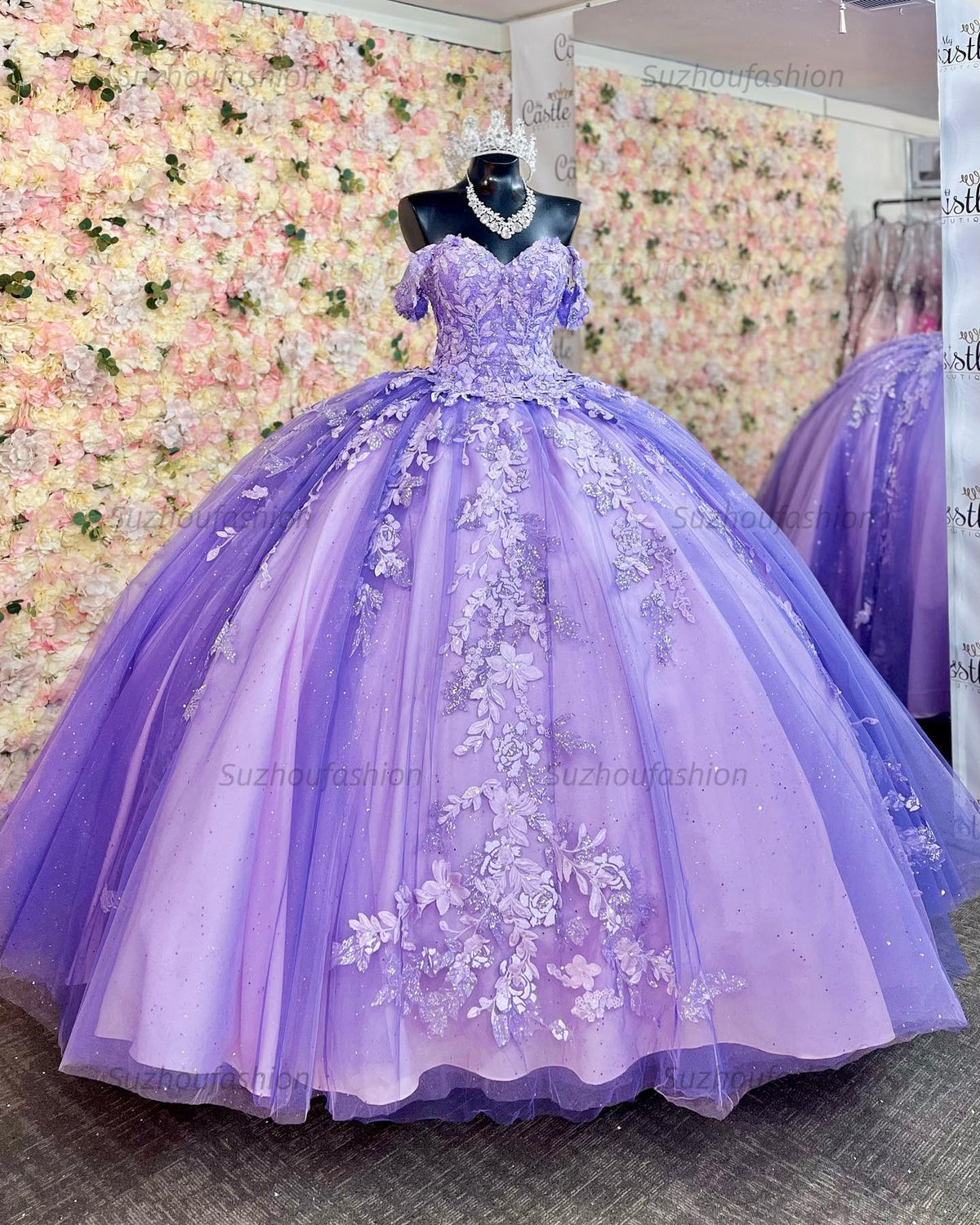 Ball Gown Off Shoulder Sleeveless Sequins Appliques Lace Up Sparkly Purple Tulle Quinceanera Dress Birthday Party Dress For Sweet 16