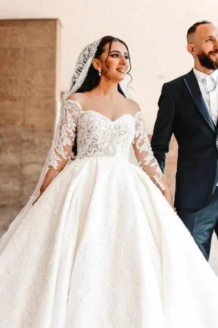 Ball Gown Sweetheart Long Sleeve Floor-Length Stain Wedding Dresses with Lace (ZD15742)