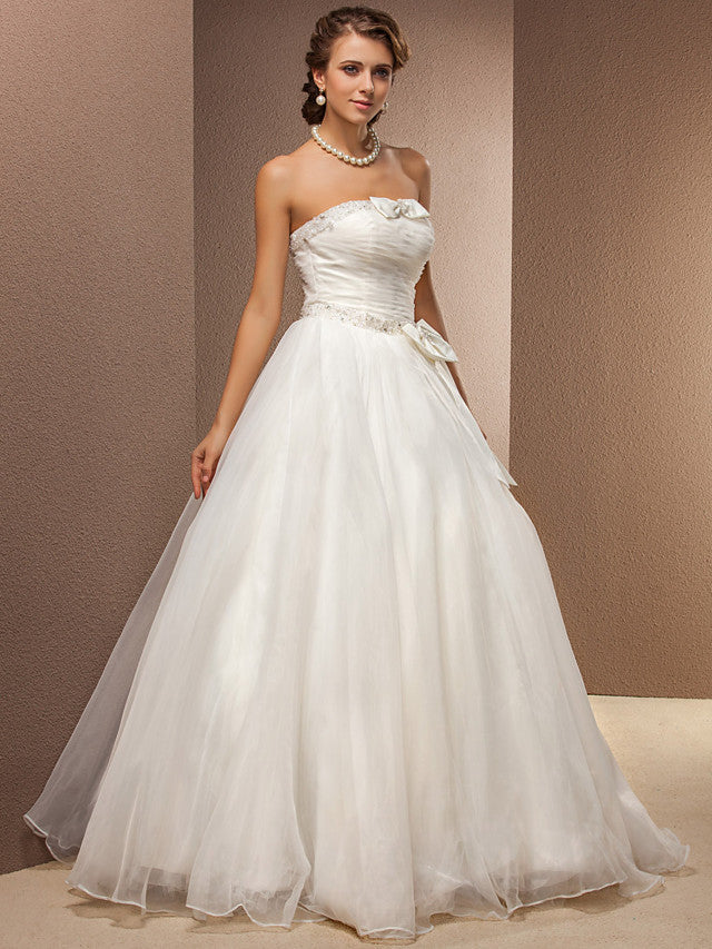 Ball Gown Wedding Dress Strapless Tulle Sleeveless Bridal Gowns On Sale