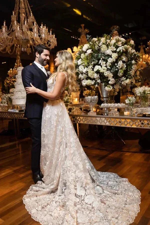 Ball Gown Lace White Wedding Dress With Detachable Long Sleeves (ZD16173)
