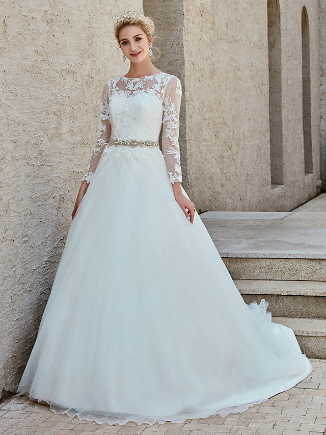 Beautiful Ball Gown Wedding Dress Bateau Lace Tulle Long Sleeves Bridal Gowns with Chapel Train