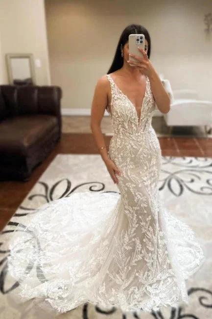 Beautiful Long Ivory Mermaid V-neck Sleeveless Lace Backless Wedding Dress (ZD15596)