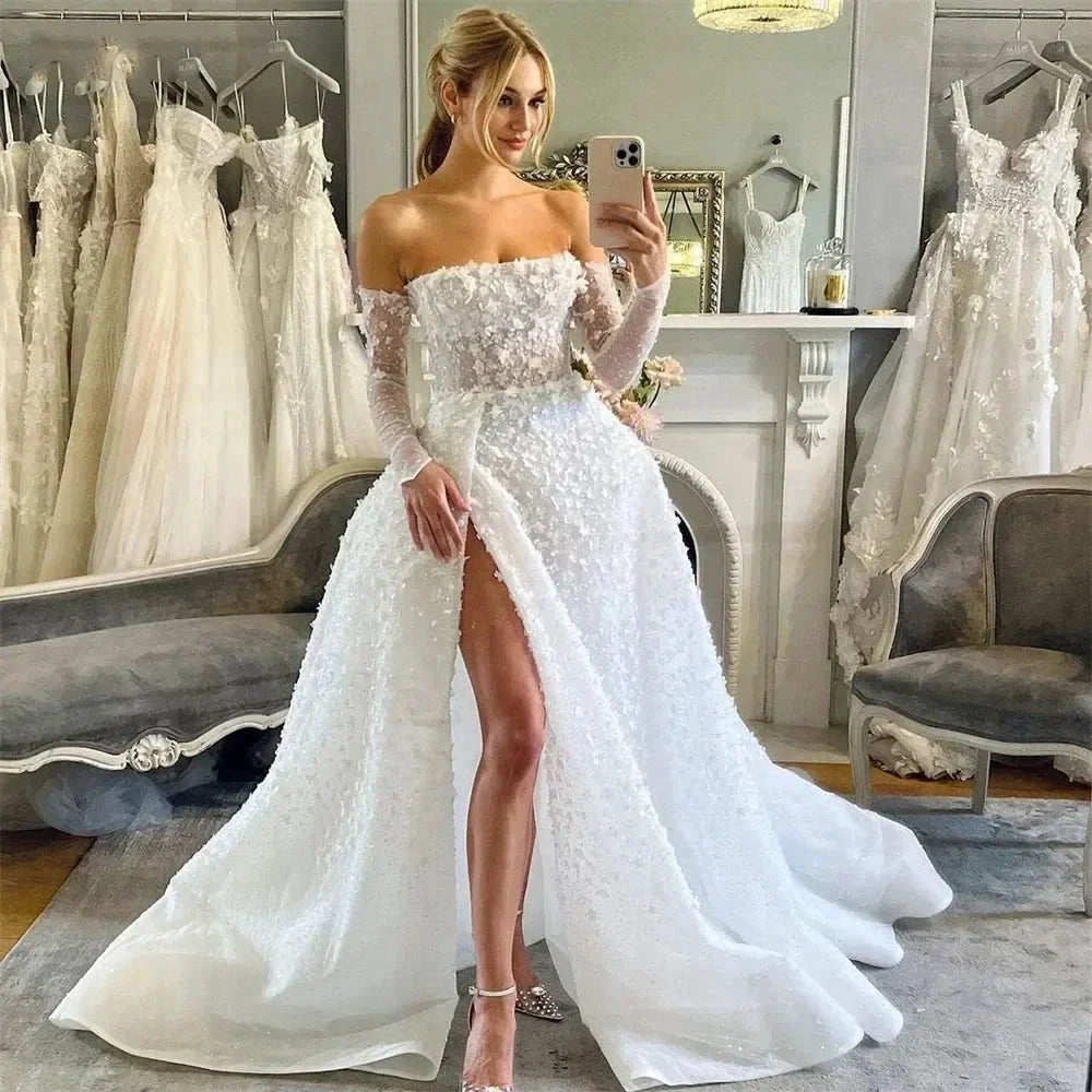 Beautiful Sexy Long Sleeved Wedding Dresses Spaghetti Straps Simple White Backless Pleat High Split Princess Bride Gowns 2024 (ZD14255)