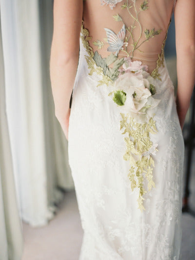 Beautiful White Lace Flower Beach Wedding Dress Popular Sweep Train Formal Plus Size Bridal Gown