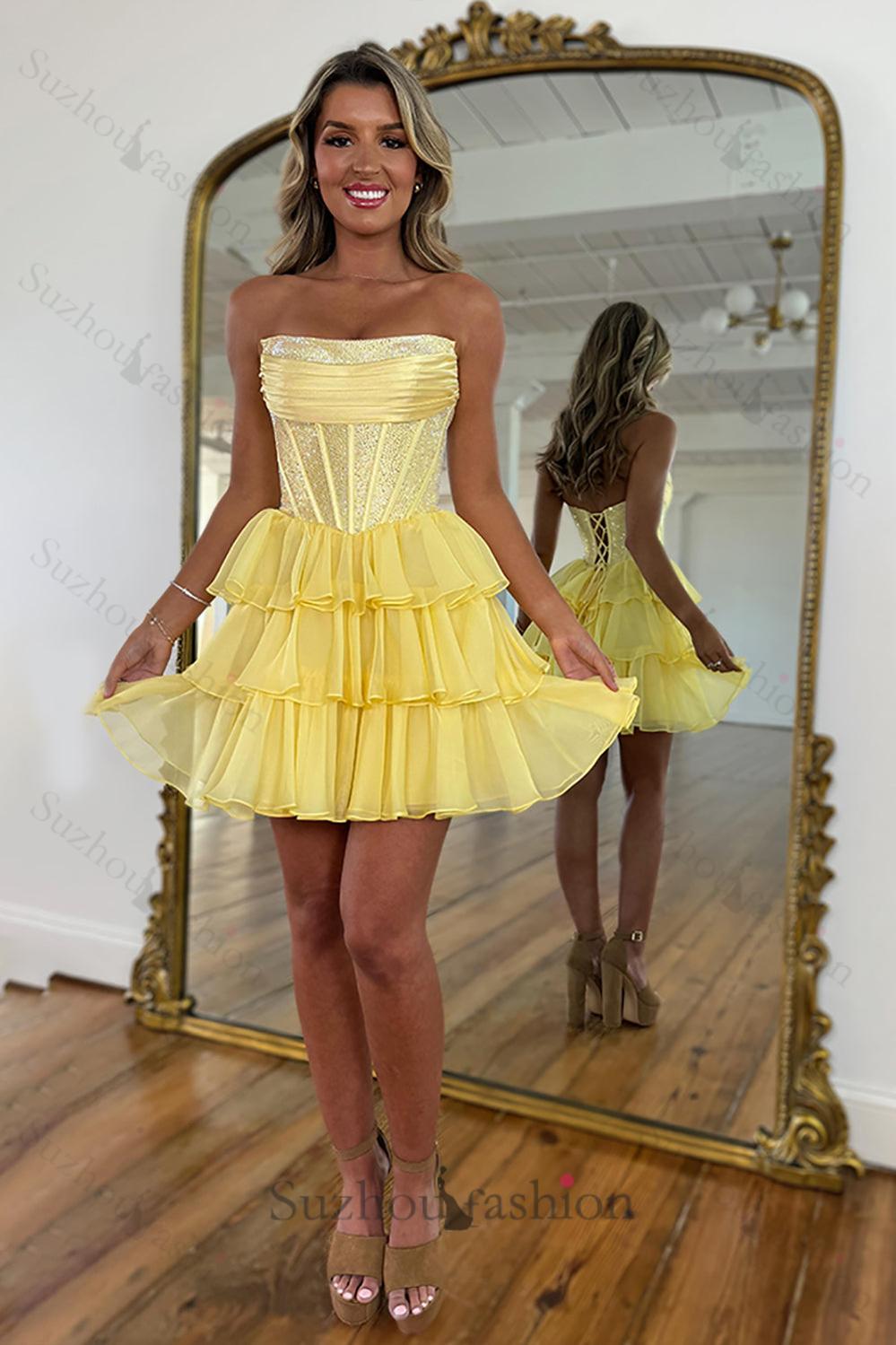 Black Beaded Corset A Line Homecoming Dresses Short Cocktail Dresses With Ruffles