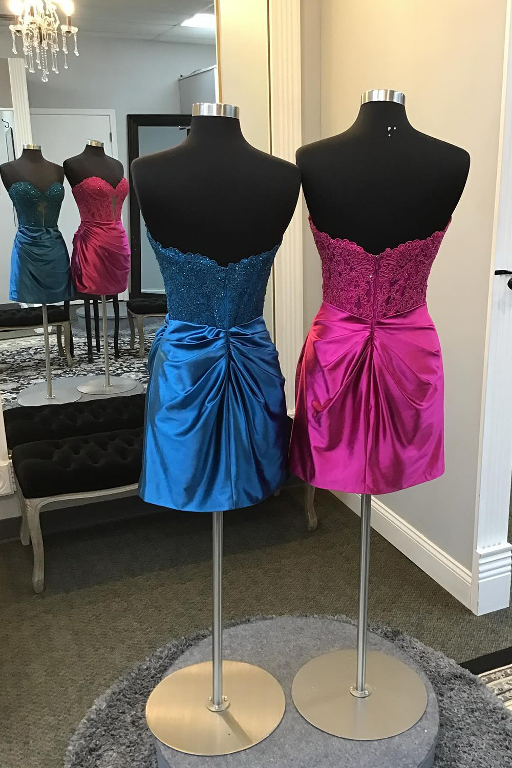 Black Homecoming Dresses Strapless Corset Tight Short Cocktail Dresses with Appliques