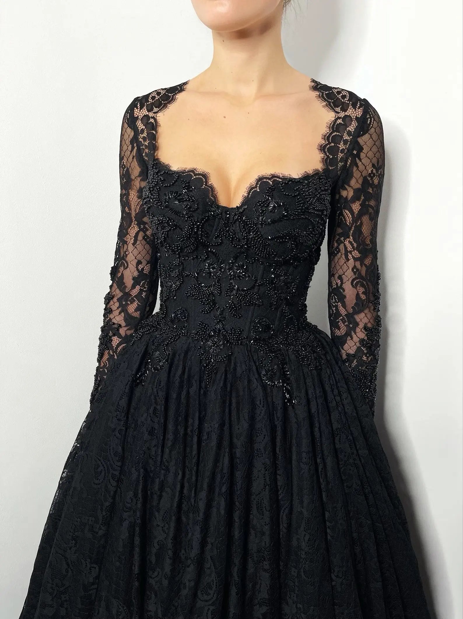 Black Luxury Gothic Wedding Dress Heavy Beaded Lace Ball Gown ZP197