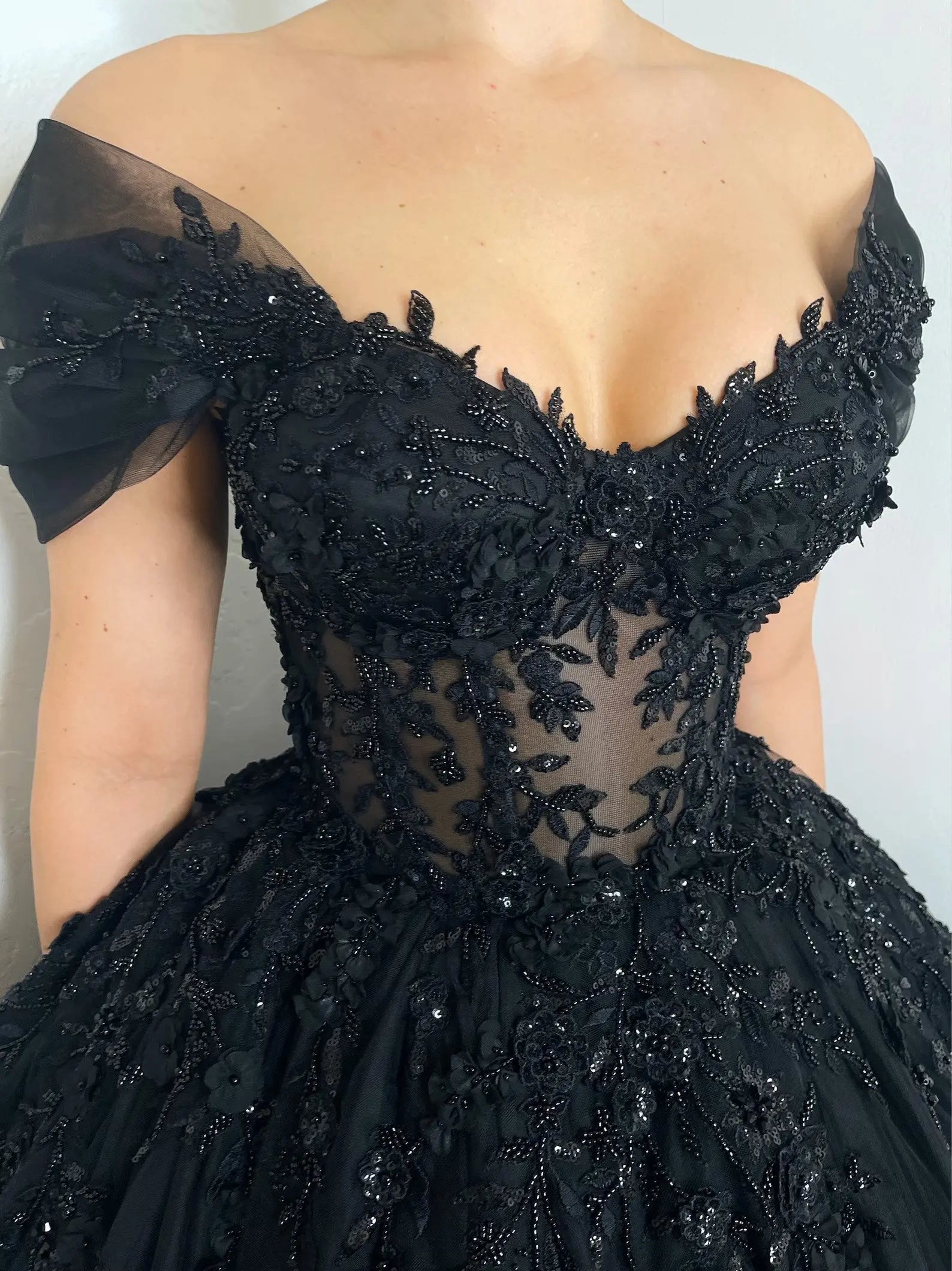 Black Luxury Gothic Wedding Dress Sheer Corset 3D Floral Tulle ZP027