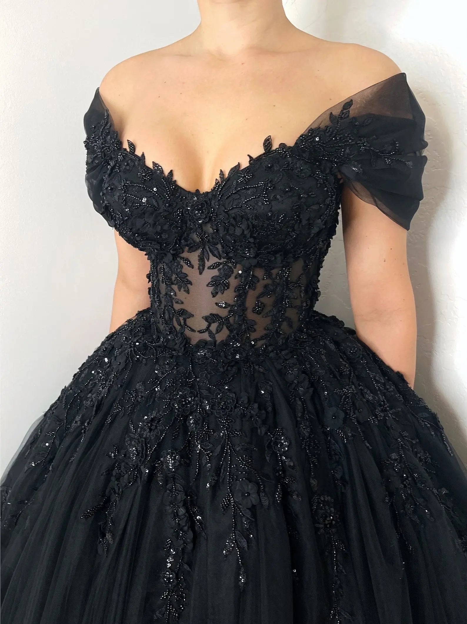 Black Luxury Gothic Wedding Dress Sheer Corset 3D Floral Tulle ZP027