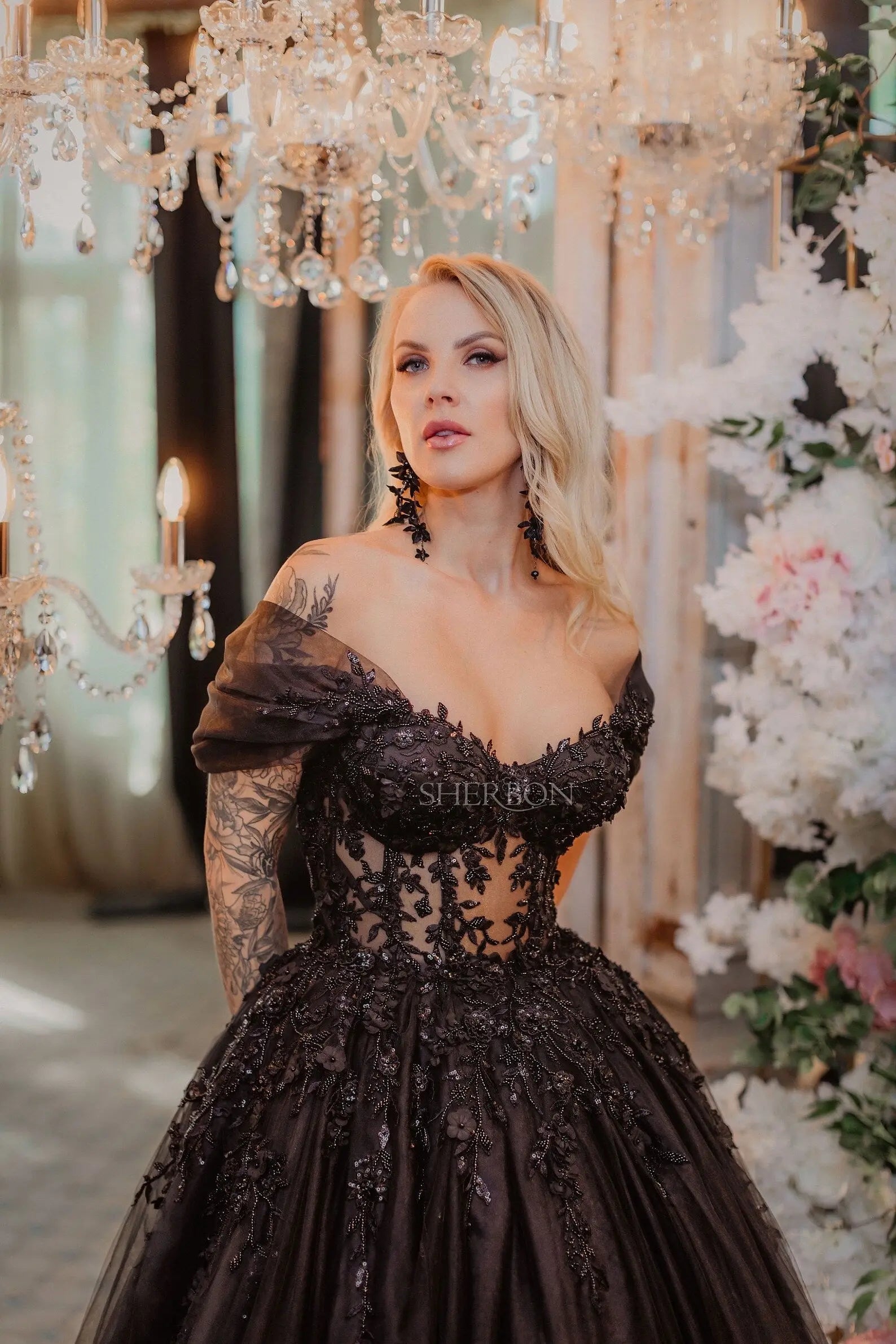 Black Luxury Gothic Wedding Dress Sheer Corset 3D Floral Tulle ZP027