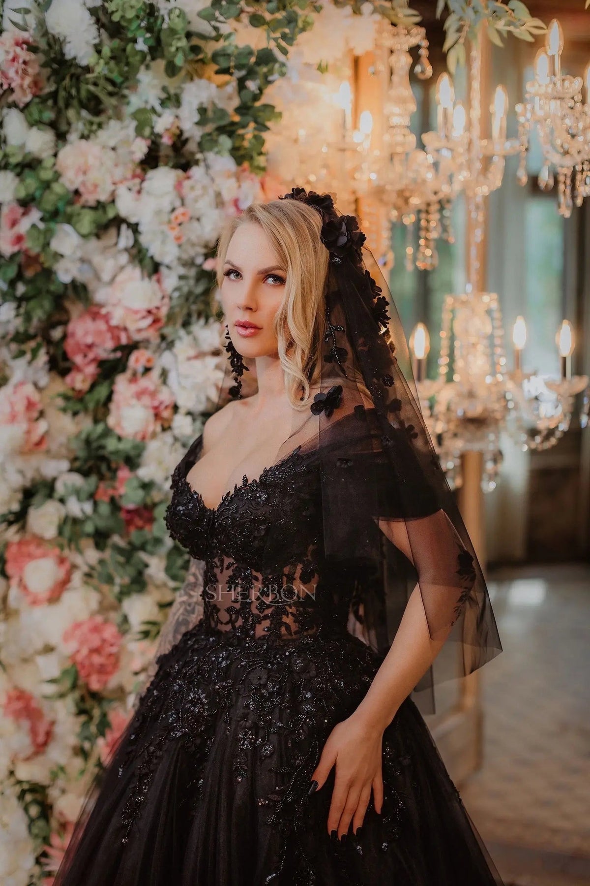 Black Luxury Gothic Wedding Dress Sheer Corset 3D Floral Tulle ZP027