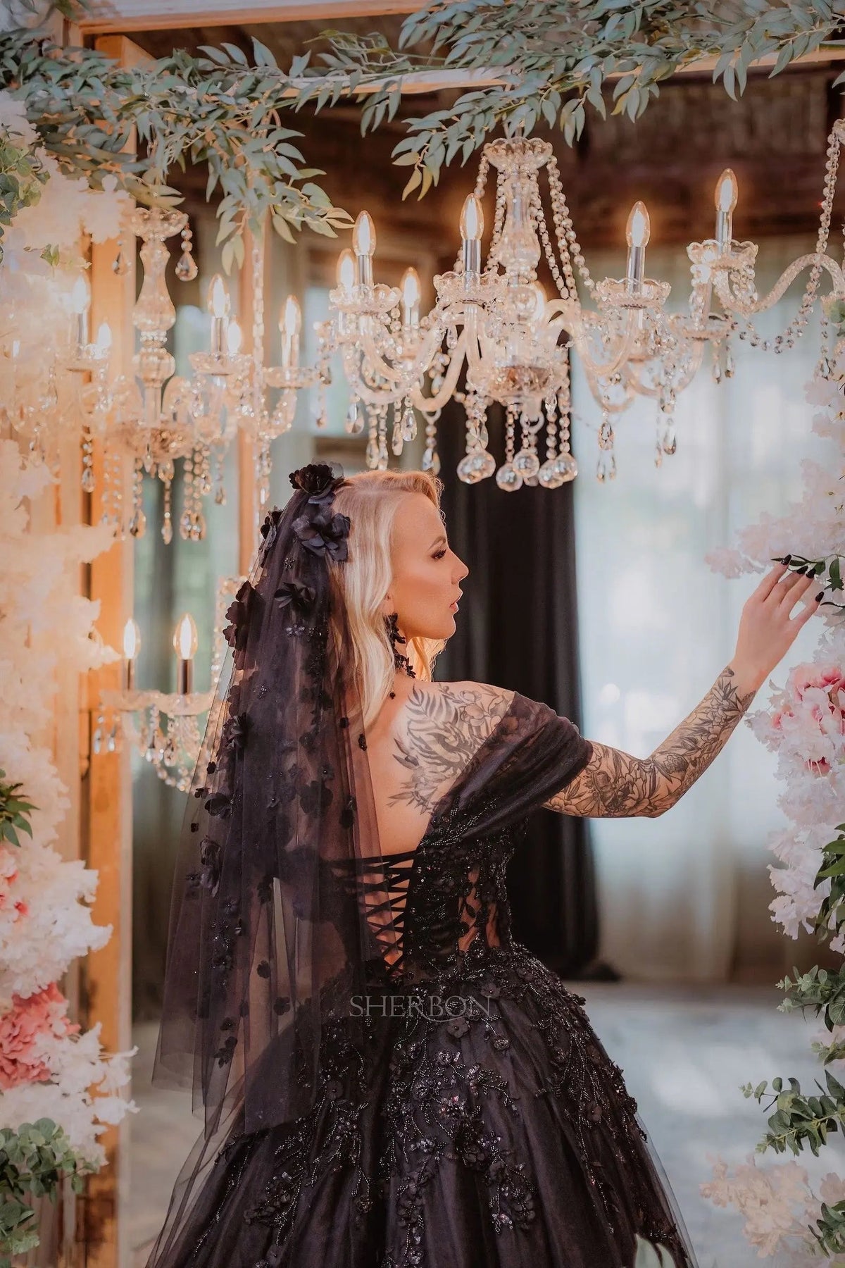 Black Luxury Gothic Wedding Dress Sheer Corset 3D Floral Tulle ZP027