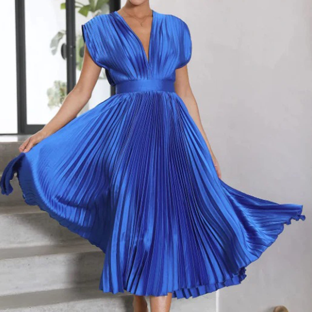 Mertxe Elegant V-neck Pleated Maxi Dress for Women Sophisticated Look