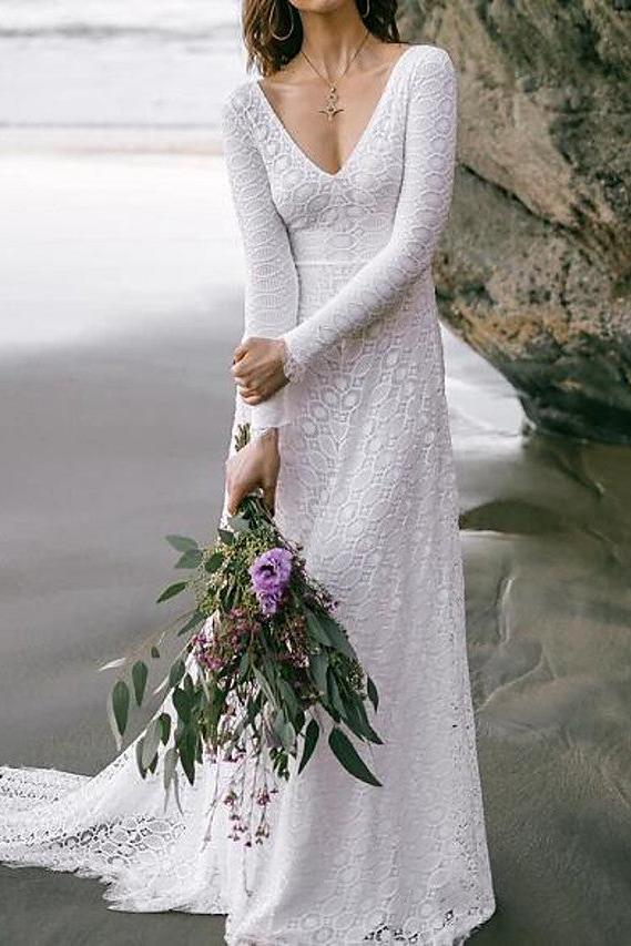 Boho Sexy Backless A-Line Beach Wedding Dress V-neck Lace Long Sleeve Bridal Gowns with Sweep Train