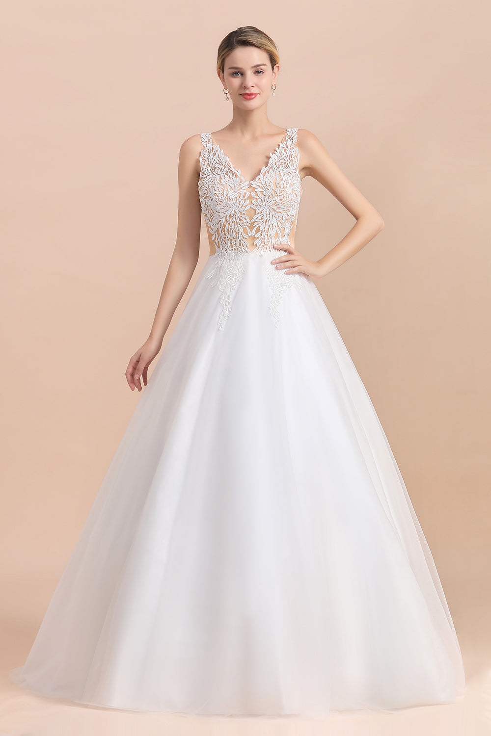 Boho V-Neck Lace Wedding Dress | Tulle Appliques Sleeveless Bridal Gowns