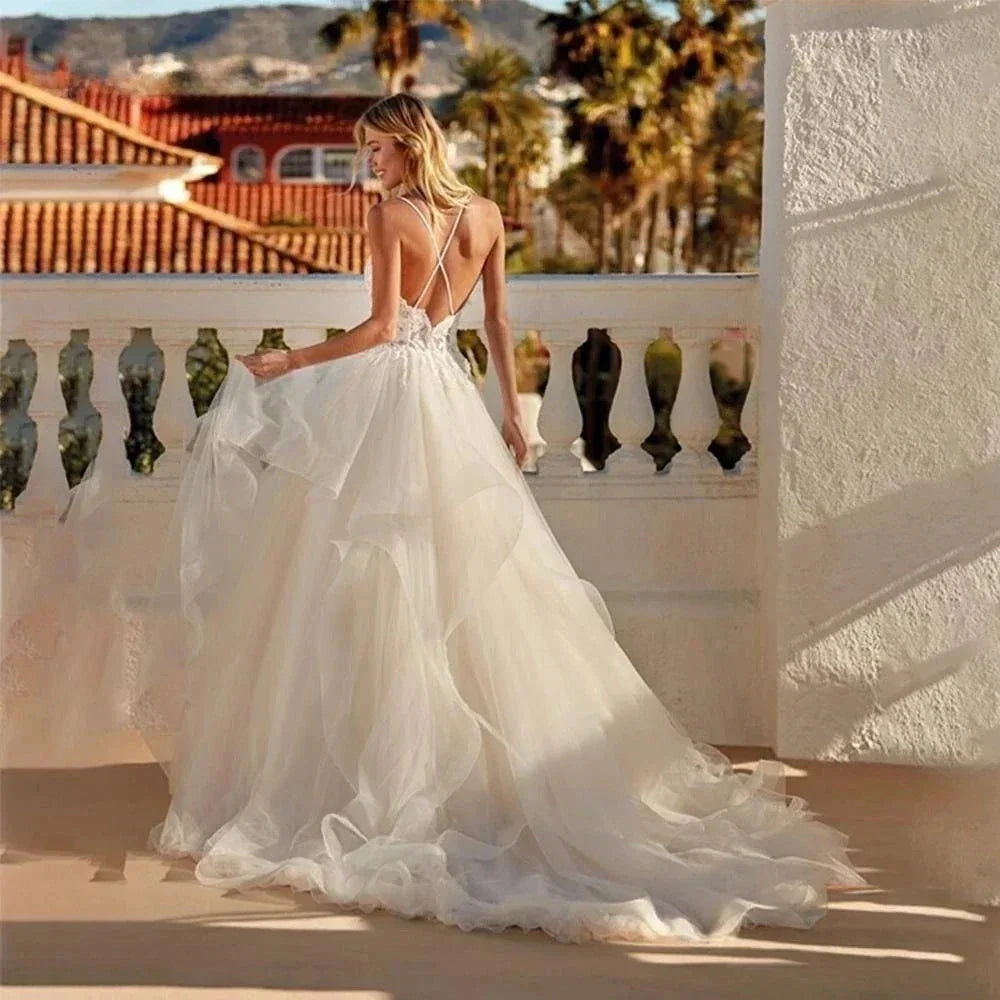Boho Wedding Dresses Spaghetti Straps Vestidos De Novia Appliques Vestido De Noiva Backless Lace Robe De Mariée (ZD14066)
