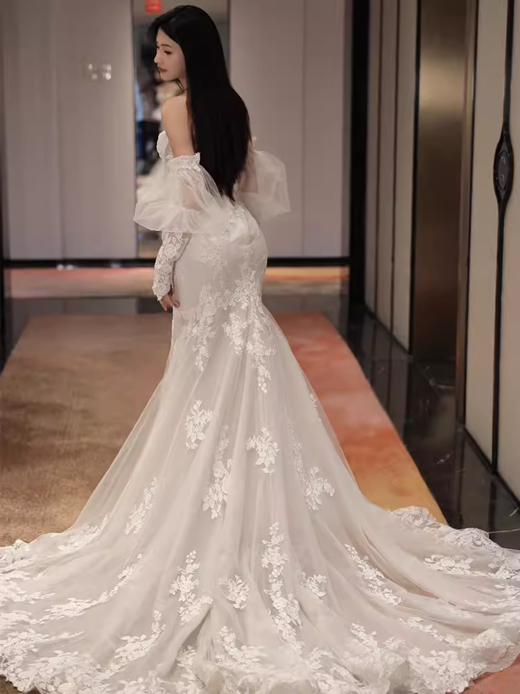 Vintage Mermaid Strapless Neckline Lace Wedding Dress - View 2 | VelvetHem