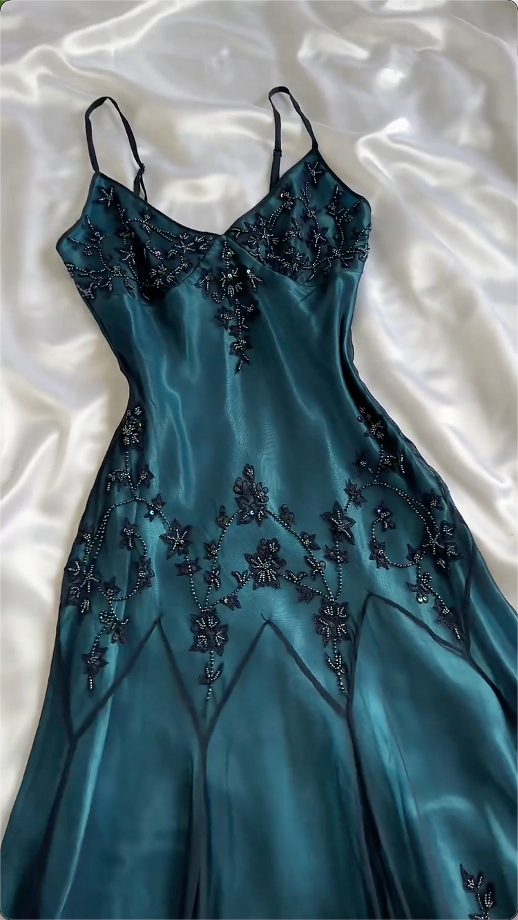 Elegant Sheath Spaghetti Straps Chiffon Navy Blue Prom Dresses Evening Dress With Beads