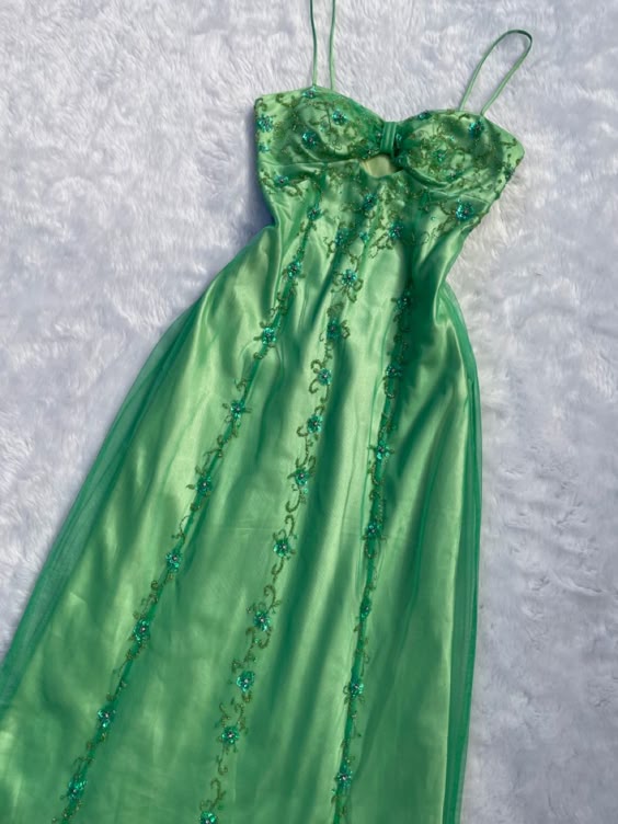 Gorgeous A Line Spaghetti Straps Green Long Satin Prom Dresses Evening Dress - View 2 | VelvetHem