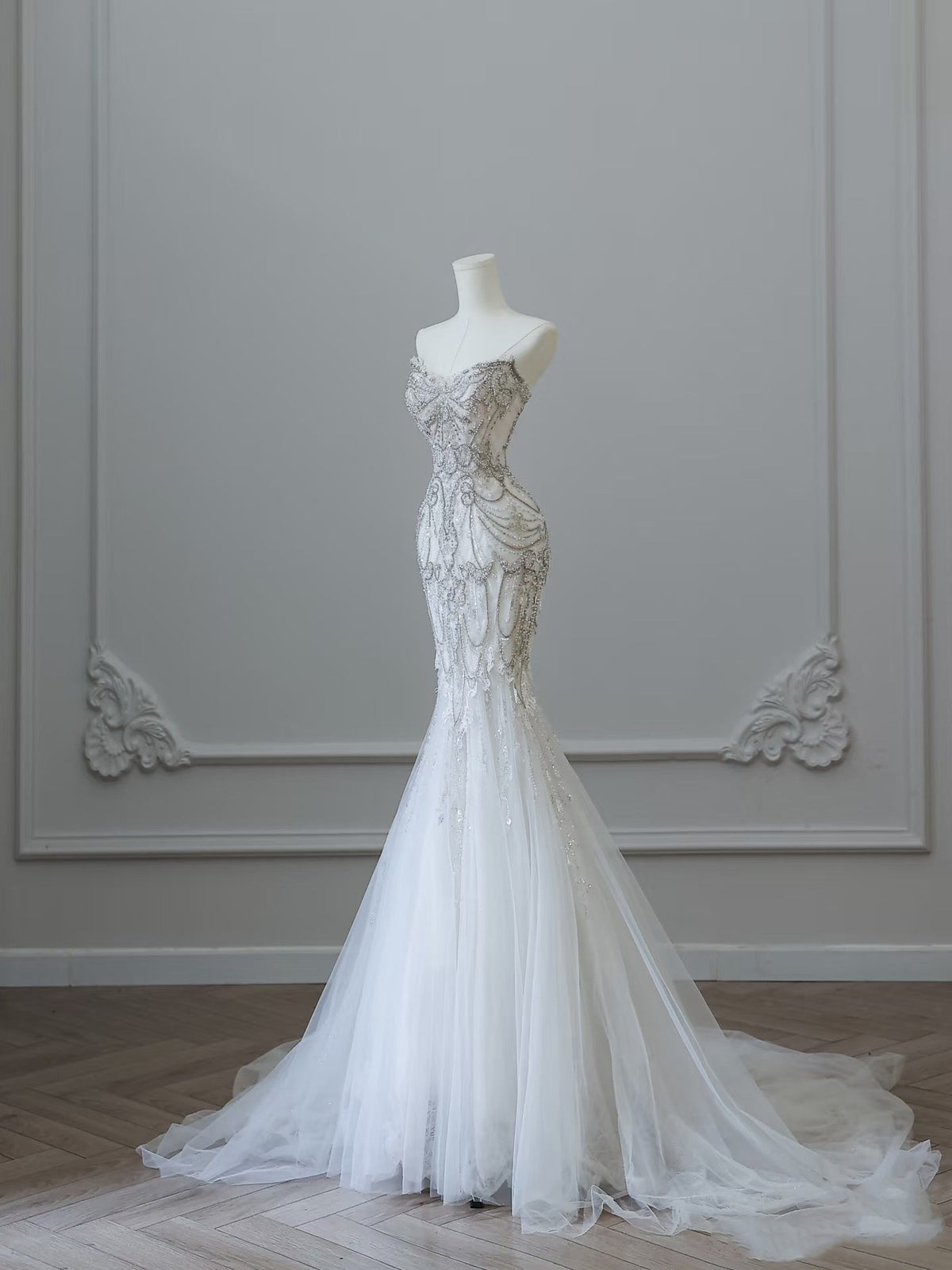 Princess Mermaid Sweetheart White Tulle Long Wedding Dresses Brides Dress - View 2 | VelvetHem