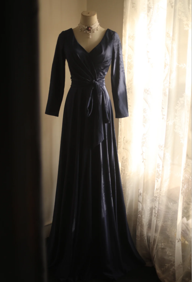 Elegant V Neck Navy Blue Satin Mermaid Long Wedding Guest Dress Formal Birthday Evening Dress - View 4 | VelvetHem