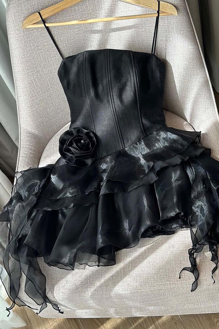 Spaghetti Straps Sleeveless Floral Tulle Satin A-Line Mini Homecoming Dress
